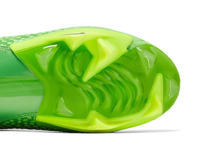 Кроссовки Nike Vapor Edge Kobe 6 SE 'Grinch Mismatch'