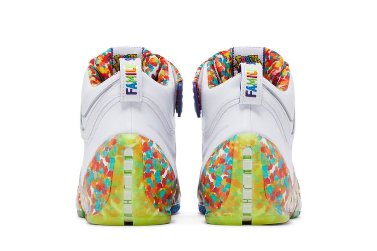 zoom-lebron-4-fruity-pebbles-2024-dq9310-100_05
