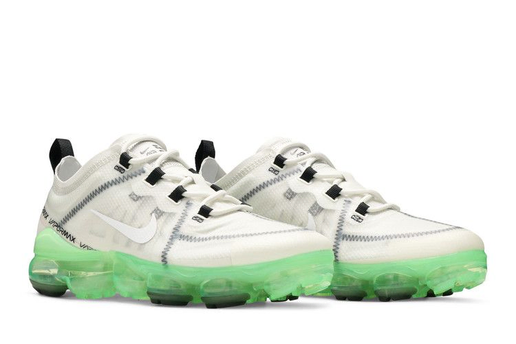 wmns-air-vapormax-2019-phantom-volt-ar6632-104_07