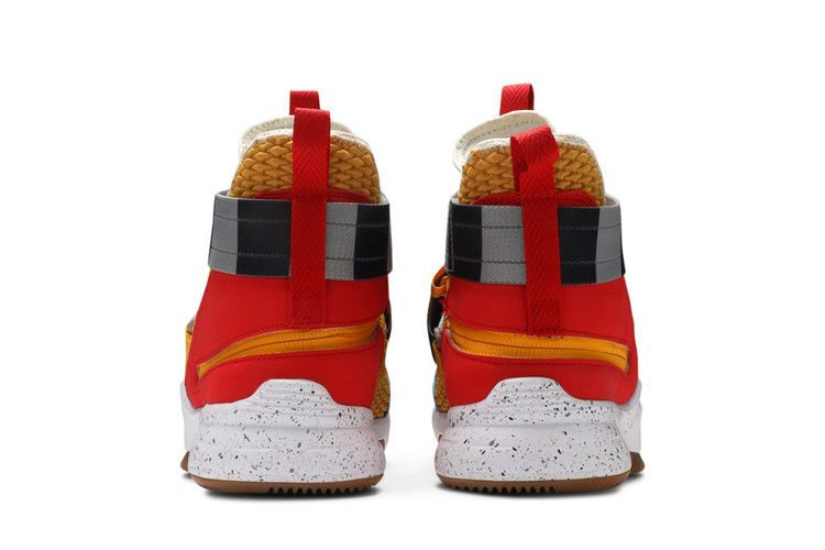 lebron-soldier-12-flyease-extra-wide-toy-story-av6372-700_05