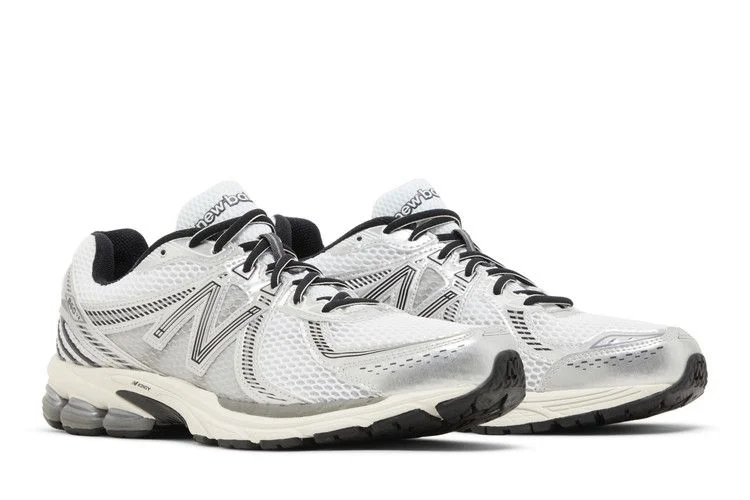 Krossovki-New-Balance-860v2-Milky-Way-Pack-Optic-White-7