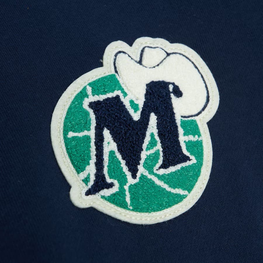 Худи Mitchell & Ness Navy Dallas Mavericks Team Legacy French Terry Pullover Hoodie