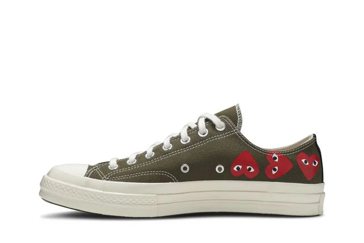 Comme-des-Garcons-Play-x-Converse-Chuck-70-Low-Top-Multi-Heart-2