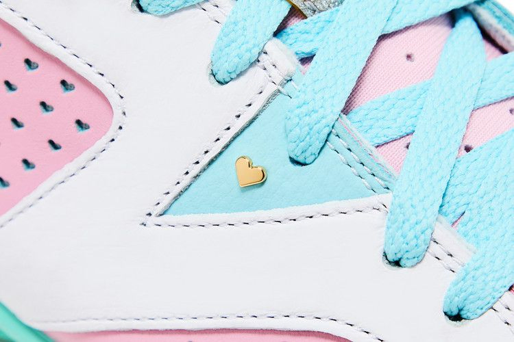 air-jordan-6-retro-doernbecher-2024-ib6059-920_08