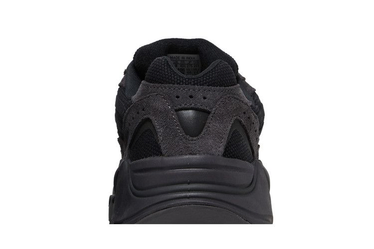 yeezy-boost-700-v2-vanta-2024-fu6684-24_06