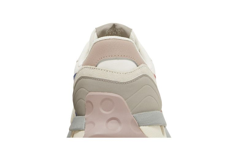 Кроссовки ASICS Jogger X81 'Cream Cayenne'