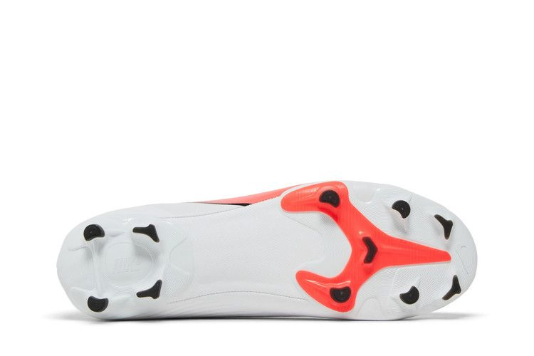 Кроссовки Nike Mercurial Vapor 13 Academy MG 'White Flash Crimson'