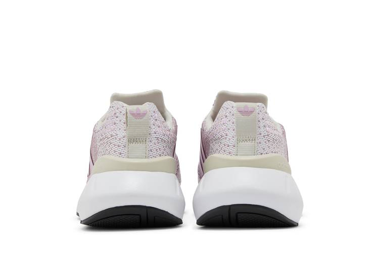 wmns-swift-run-22-bliss-lilac-gw6886_05