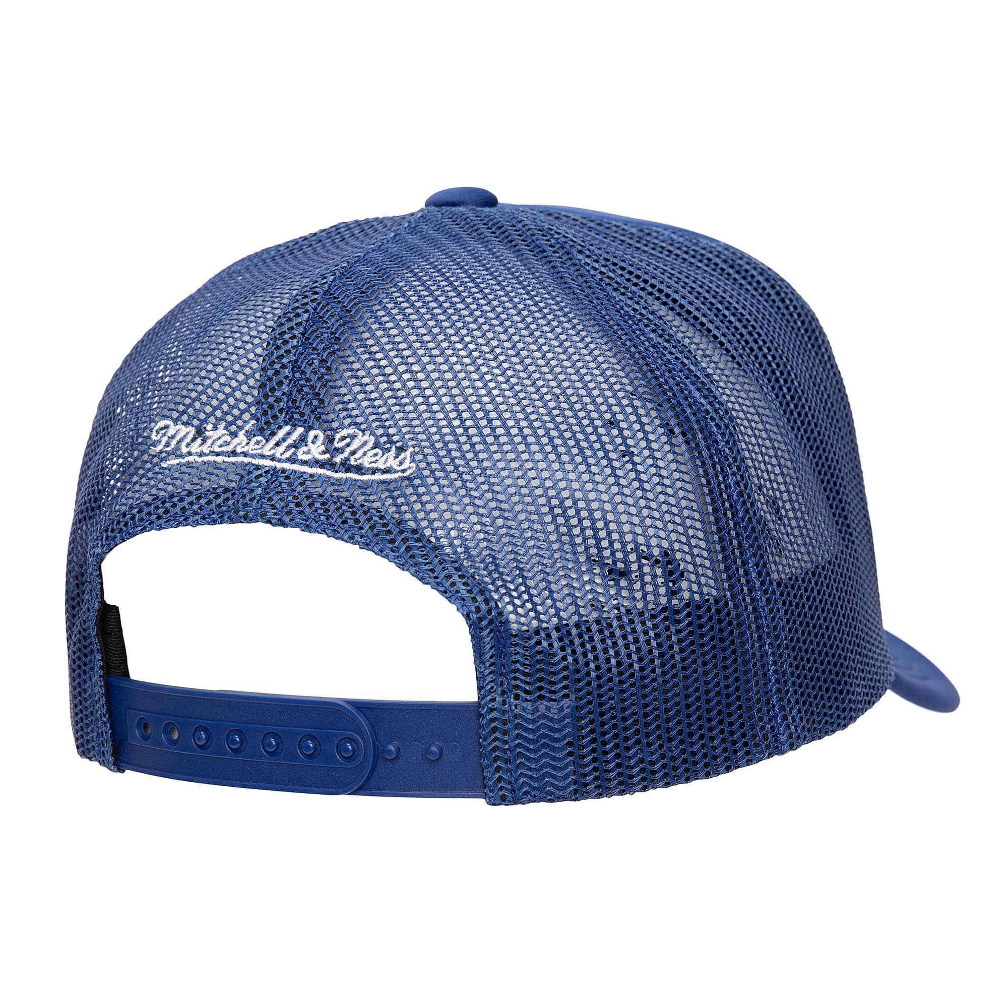 Бейсболка Mitchell & Ness Evergreen Trucker Snapback Philadelphia 76ers