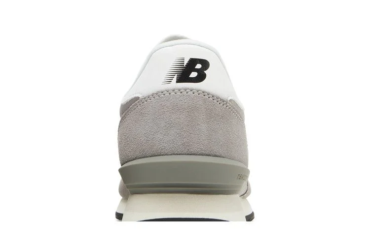 Krossovki-New-Balance-720-Marblehead-6