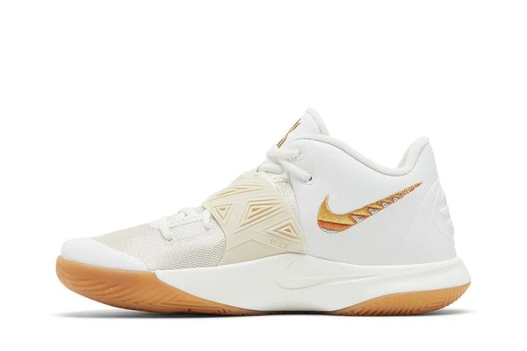 Кроссовки Nike Kyrie Flytrap 3 'White Metallic Gold Gum'