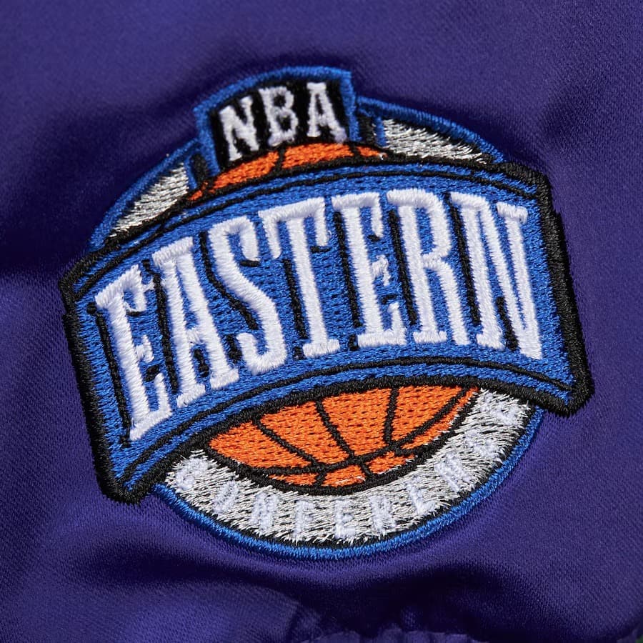 Бомбер Mitchell & Ness Purple Milwaukee Bucks Team OG 3.0 Satin Full Snap Jacket
