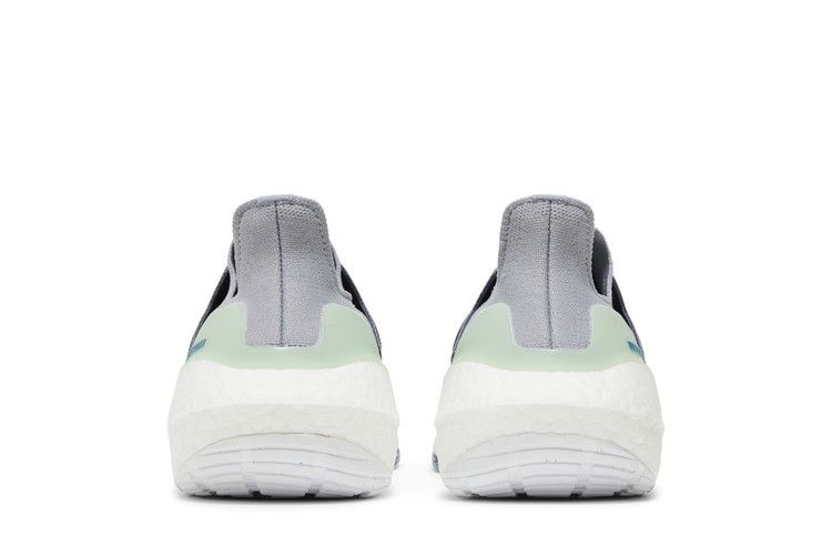 ultraboost-22-halo-silver-shadow-navy-gx9158_05