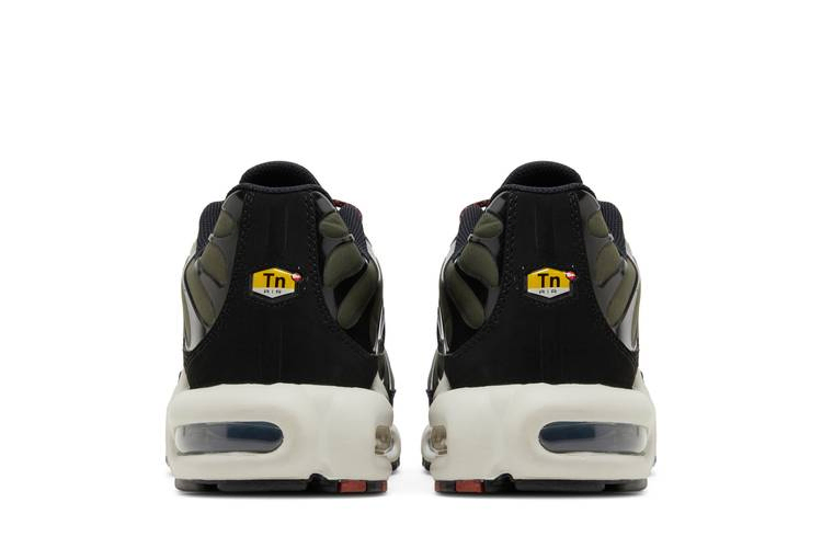 Кроссовки Nike Air Max Plus 'Black Cargo Khaki'