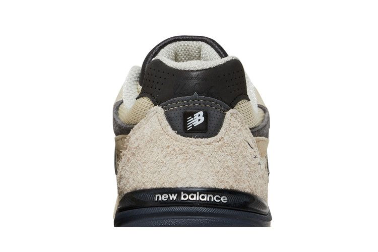 Кроссовки Teddy Santis x New Balance 990v3 Made in USA 'Moonbeam'