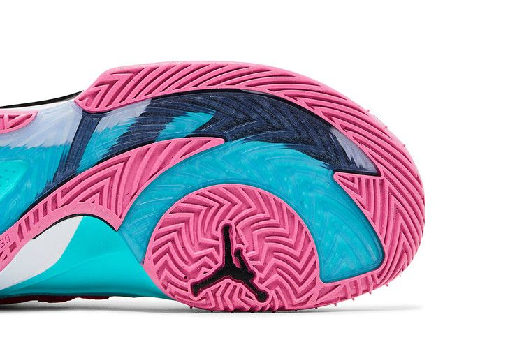 Кроссовки Air Jordan Luka 3 'Imaginarium Pack - Pink Prime'