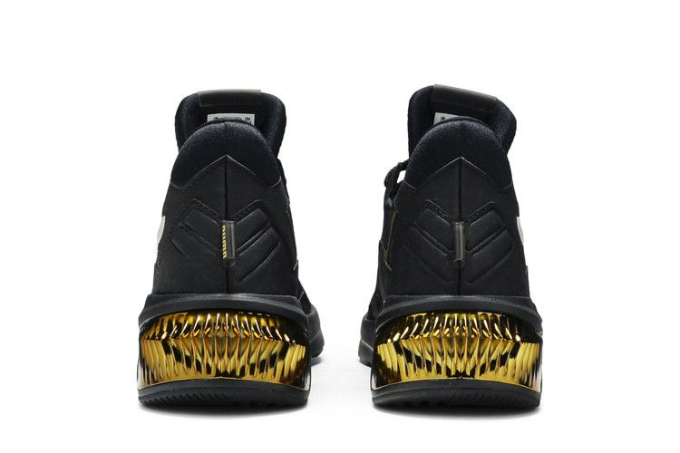 Кроссовки Puma Wmns Provoke XT 'Black Gold'