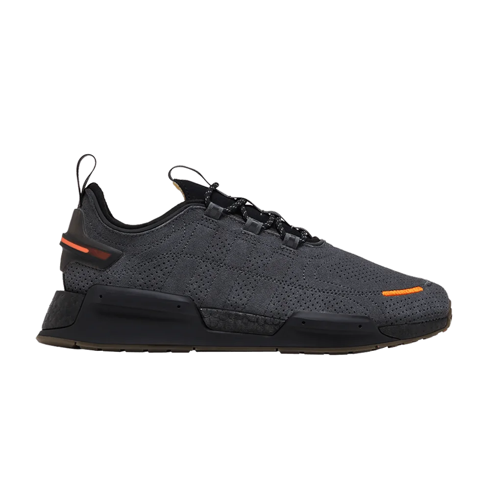 Krossovki-adidas-NMD_V3-Grey-Black-Gum