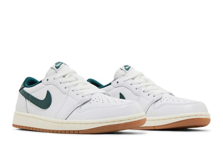 wmns-air-jordan-1-retro-low-og-oxidized-green-cz0775-133_07