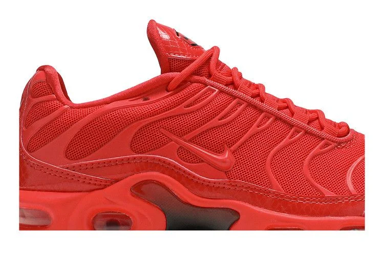 Кроссовки Nike Wmns Air Max Plus 'Light Crimson'