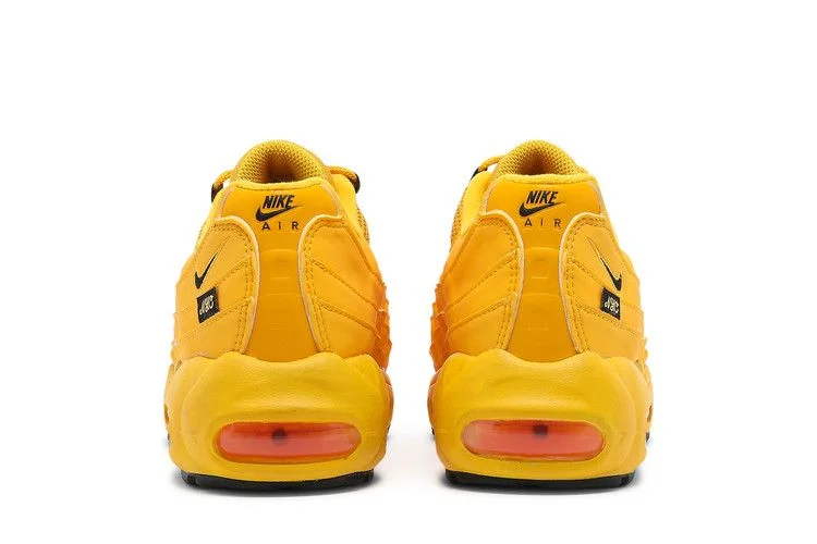 Krossovki-Nike-Air-Max-95-GS-City-Special-NYC-5