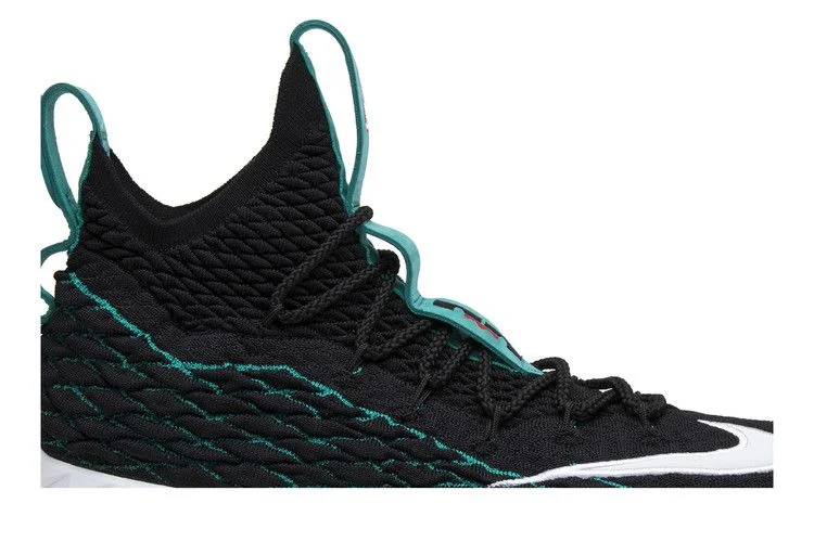 Krossovki-Nike-LeBron-15-Griffey-PE-1