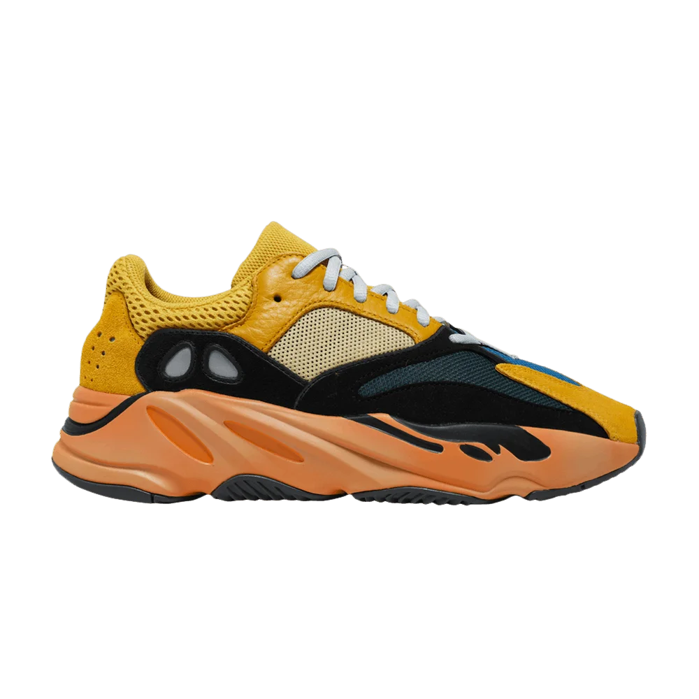 Krossovki-adidas-Yeezy-Boost-700-Sun