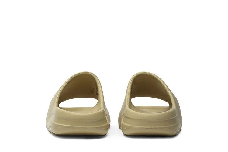 adidas-Yeezy-Slides-Desert-Sand-5