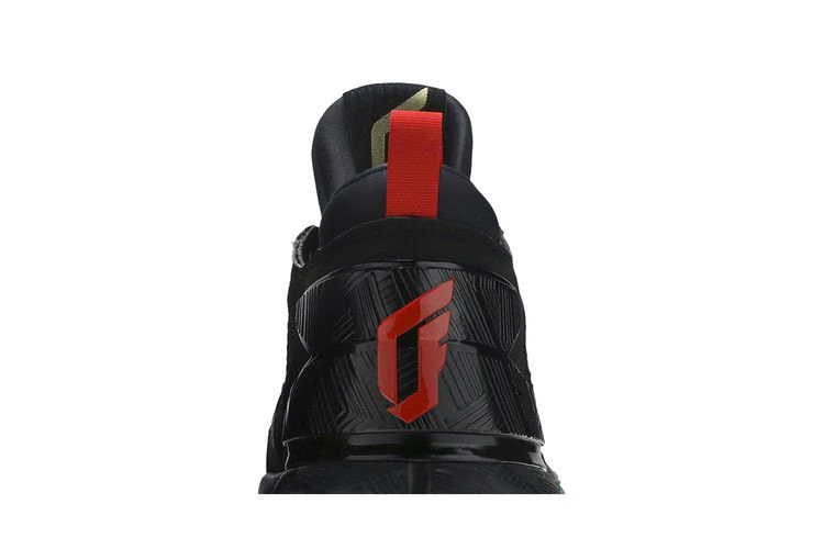 d-lillard-2-chinese-new-year-f37122_06