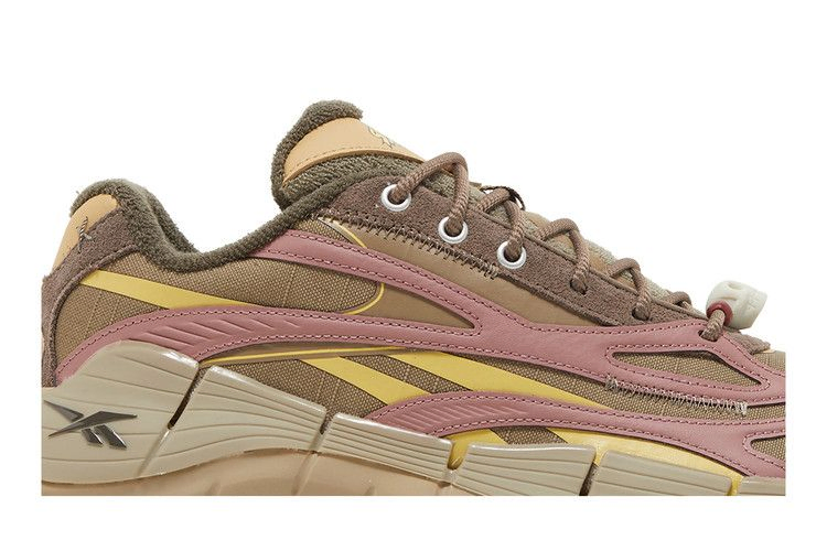 Кроссовки Street Fighter x Reebok Zig Kinetica 2.5 'Dhalsim'