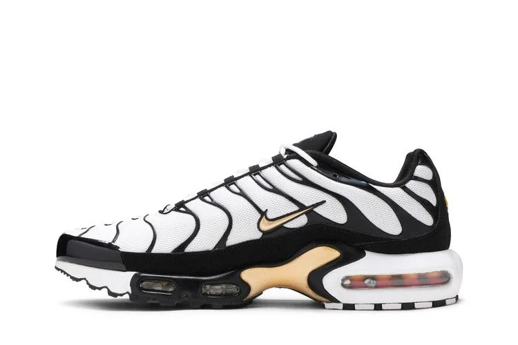 Кроссовки Nike Air Max Plus 'White Metallic Gold'