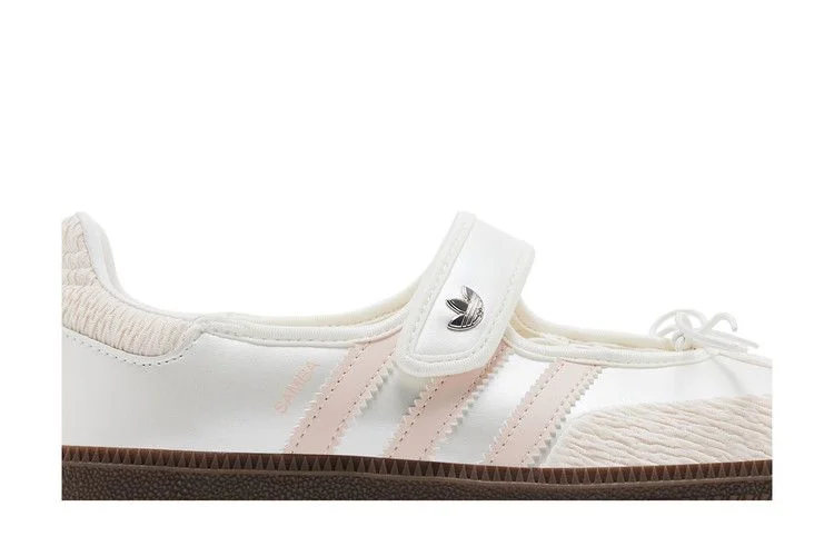 Krossovki-adidas-Wmns-Samba-Jane-Chalk-White-Wonder-Quartz-1
