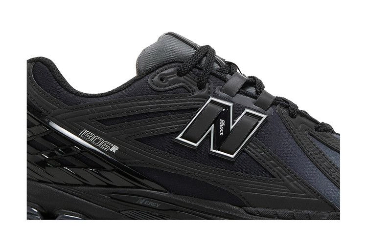 Кроссовки New Balance 1906R 'Black Gradient'