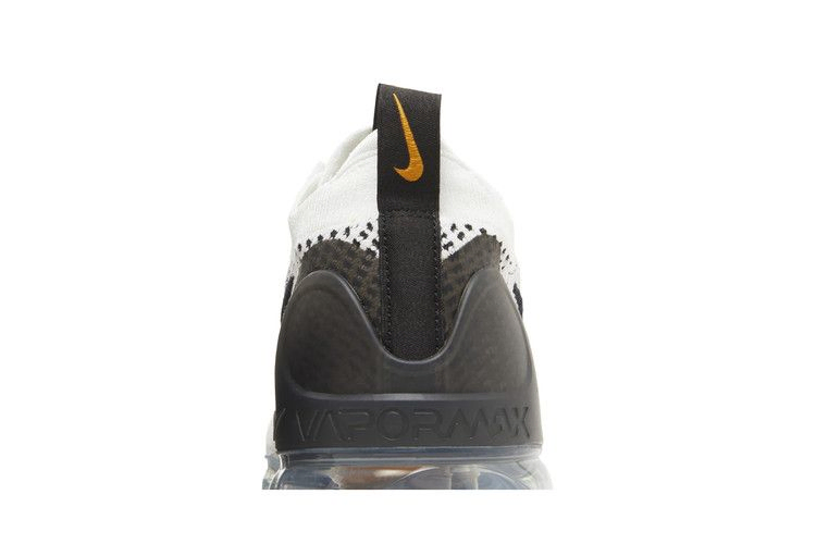 air-vapormax-2021-flyknit-white-kumquat-dm0025-101_06
