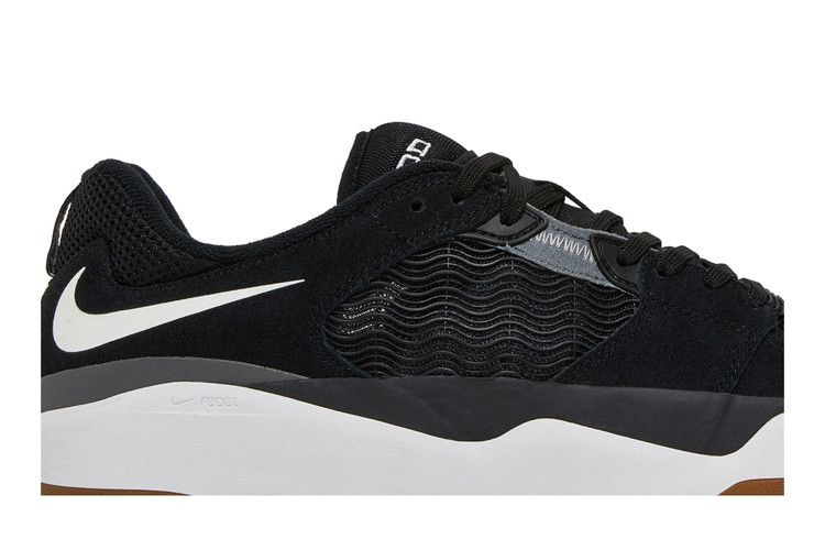 ishod-wair-sb-black-white-dc7232-001_01
