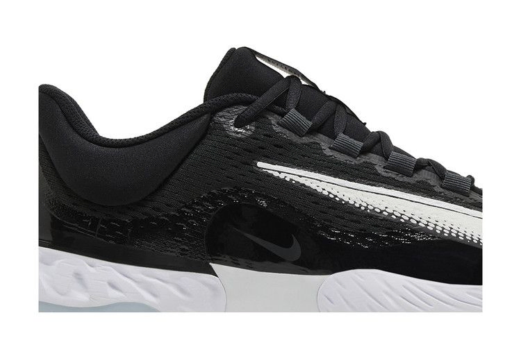 Кроссовки Nike Alpha Huarache Elite 4 Low 'Black White'