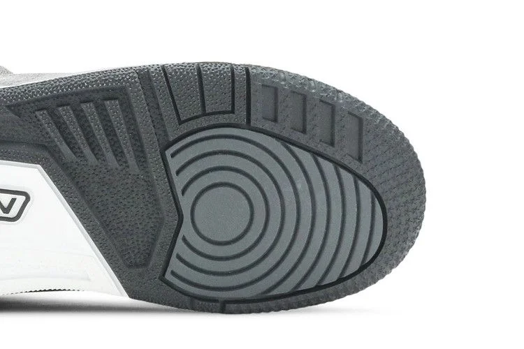 Krossovki-Air-Jordan-3-Retro-GS-Anthracite-4