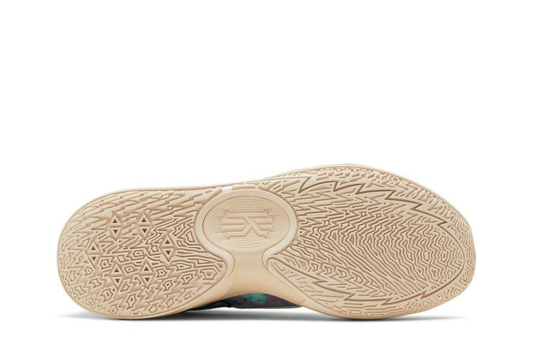 Кроссовки Nike Kyrie Low 5 'Community'