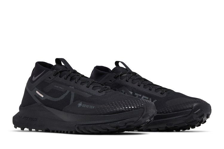 react-pegasus-trail-4-gore-tex-black-anthracite-dj7926-008_07