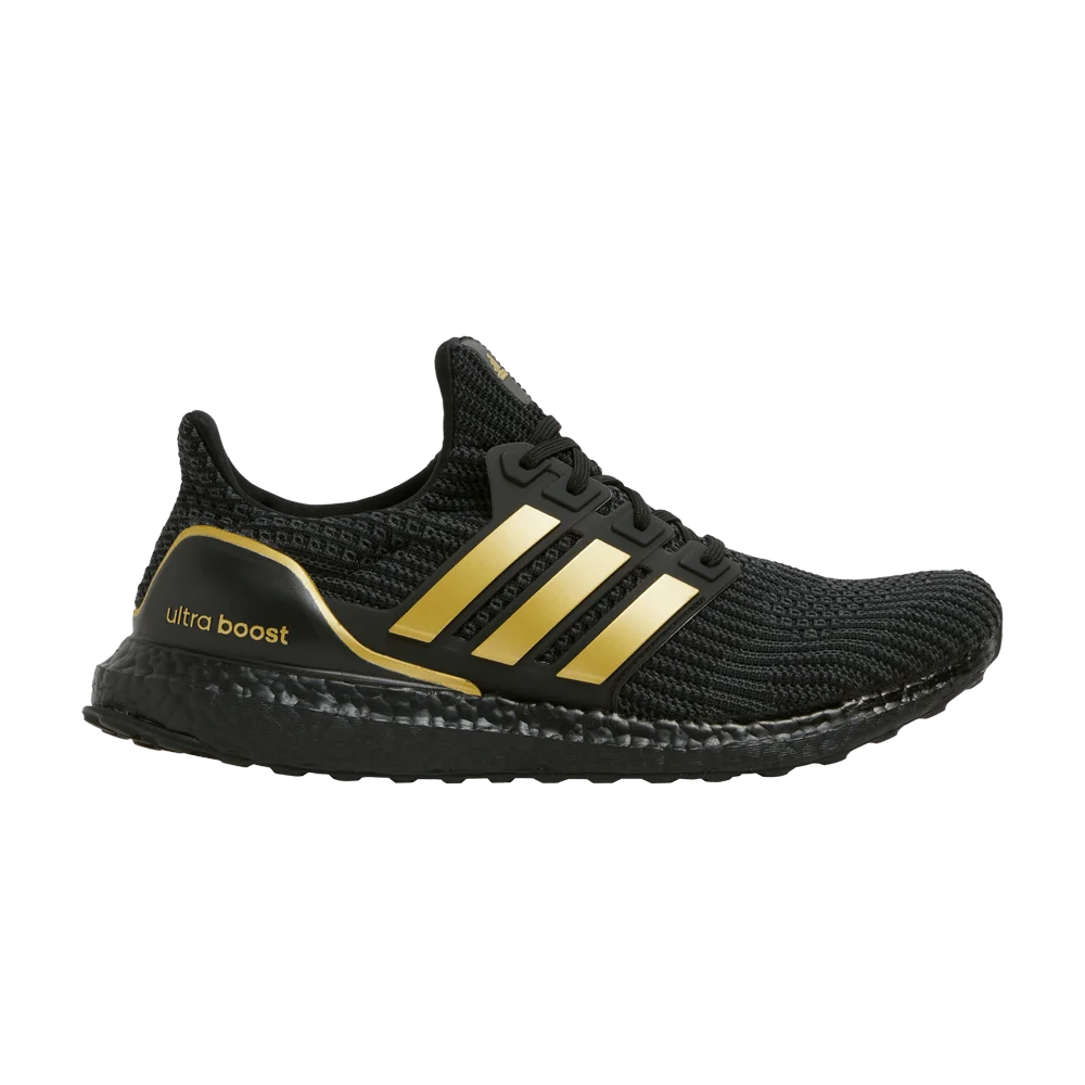 Krossovki-Adidas-UltraBoost-4.0-DNA-Black-Matte-Gold