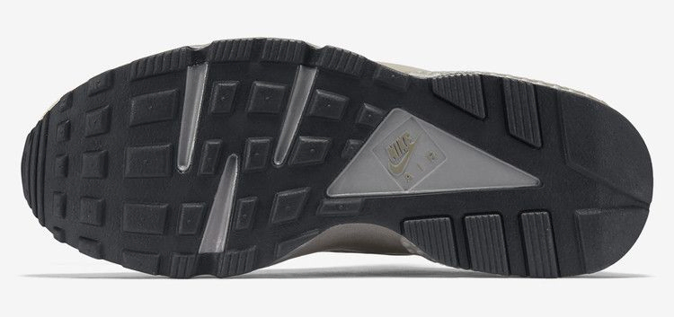 wmns-air-huarache-run-prm-683818-200_05