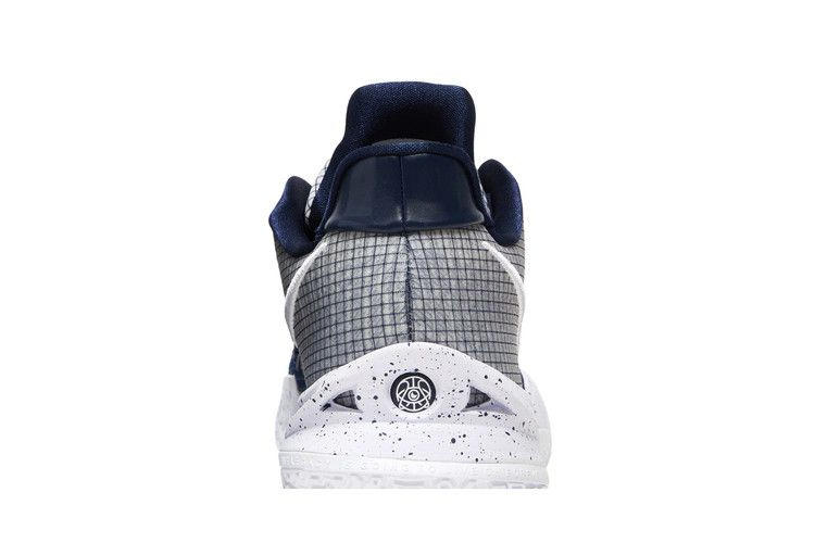 Кроссовки Nike Kyrie Low 4 TB 'College Navy'