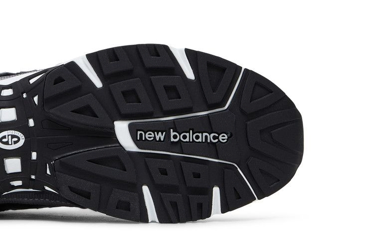 Кроссовки New Balance 827 'Black Grey'