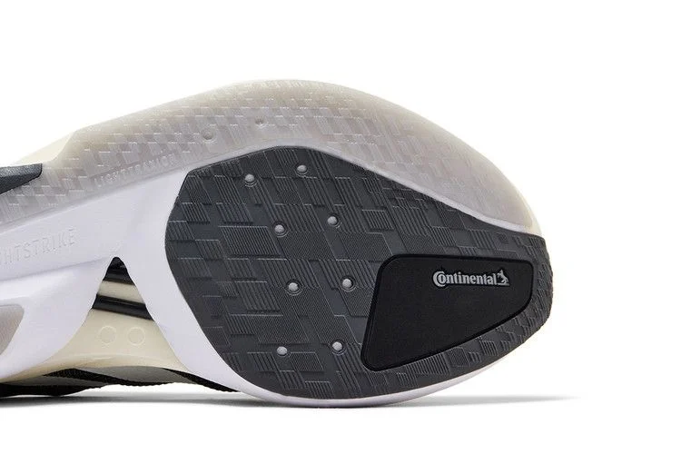 Krossovki-adidas-Adizero-Boston-13-Black-White-Grey-4