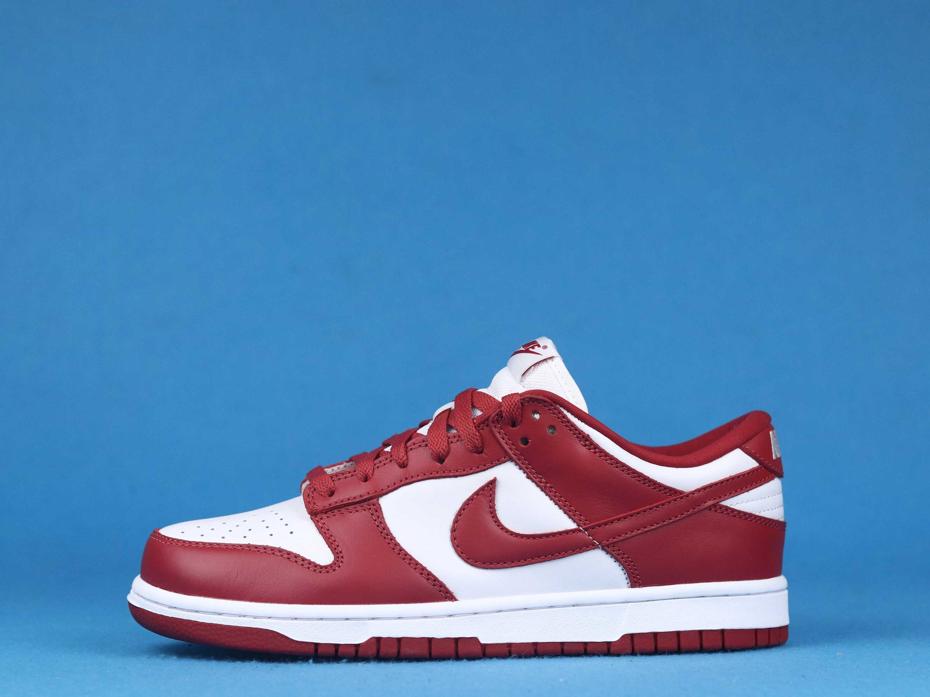 Nike-Dunk-Low-St.-Johns-University-Red-2020-2