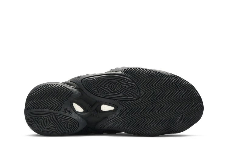 Кроссовки Pharrell x adidas Crazy BYW 2.0 'Triple Black'