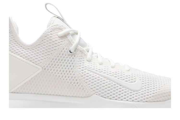 lebron-witness-4-ep-white-multi-camo-cd0188-102_01