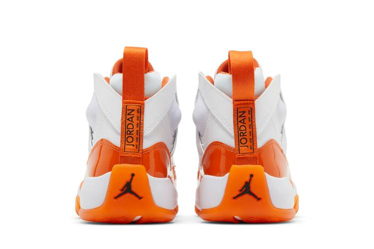 wmns-jumpman-two-trey-starfish-dr9631-180_05