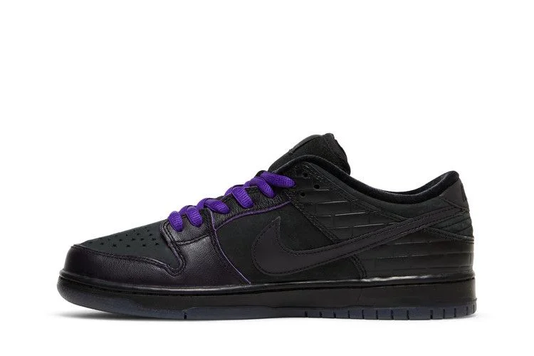 Кроссовки Familia x Nike Dunk Low Pro QS SB 'First Avenue'