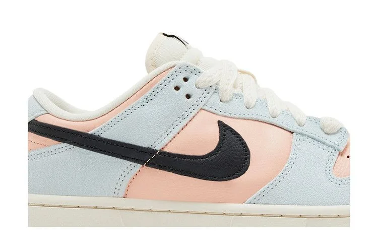 Krossovki-Nike-Wmns-Dunk-Low-Glacier-Blue-Arctic-Orange-1
